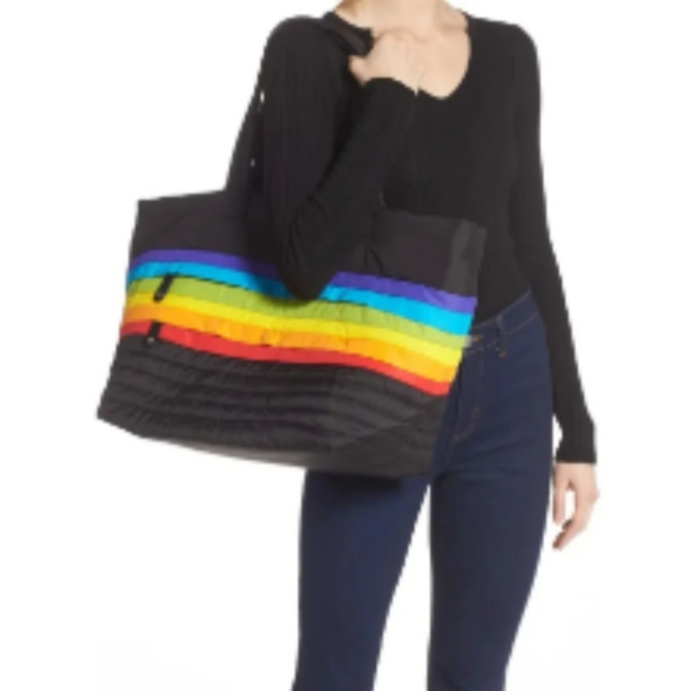 Brand new Sondra Roberts tote